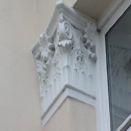 Daire In Gruenderzeitvilla In Strandnaehe By Interhome